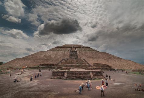 Puta Teotihuacán de Arista
