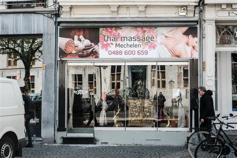 Sexual massage Mechelen aan de Maas