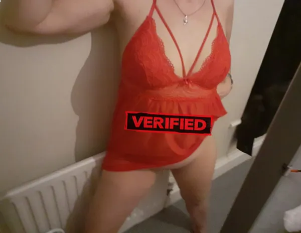 Juni sexy Finde eine Prostituierte Rotkreuz