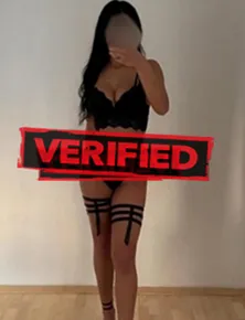 Charlotte sexy Prostitute Un goofaaru